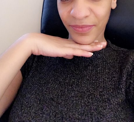 samantha hastings kunst nette foto