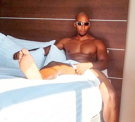 Ramsees Massage sexy nackte bild