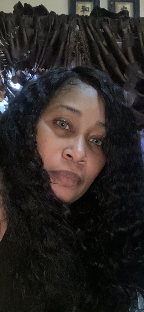 Madlen Decembre erotische nackten galerie