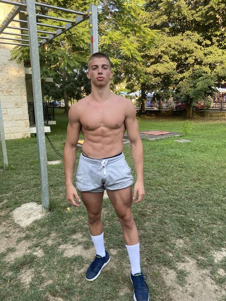 Valentin Bonev model erotische bilder