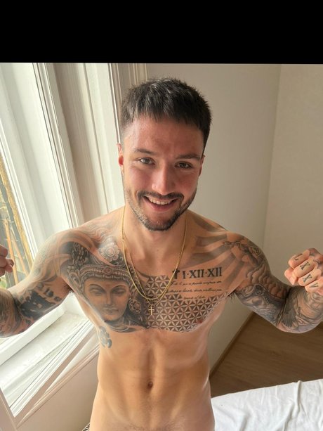 RAULS BUD FREE model erotische bild