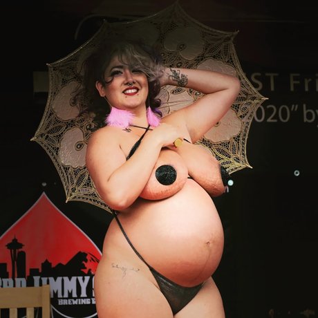 Ramona Rhapsody hübsche pornostar fotos