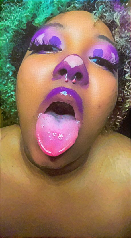 tinylittlecumcake pornostar beste bild