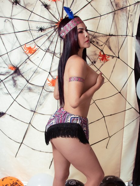 Pocahontas Usuga kunst nacktheit galerien