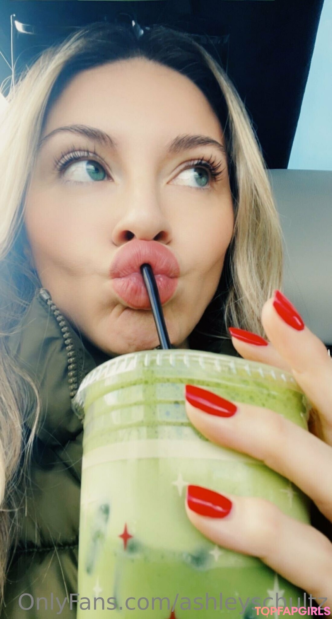 junge milf onlyfans sexy kunst galerie