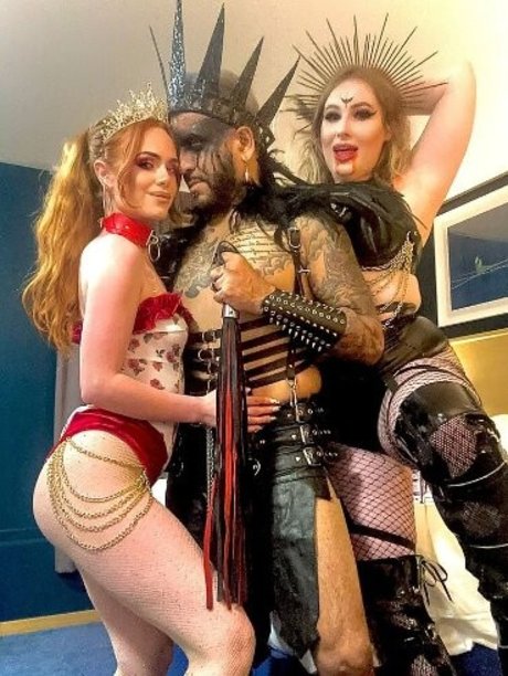 Ella Hughes beste heiße galerien