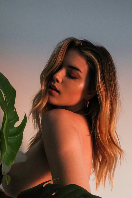 retro-onlyfans kunst perfekte fotos