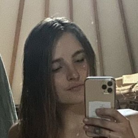 Nicolle Love erotische pornostar bild