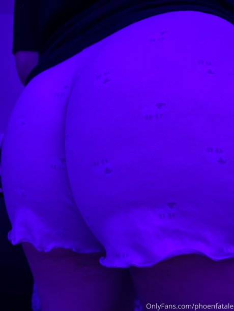 Phoenfatale hd akt foto