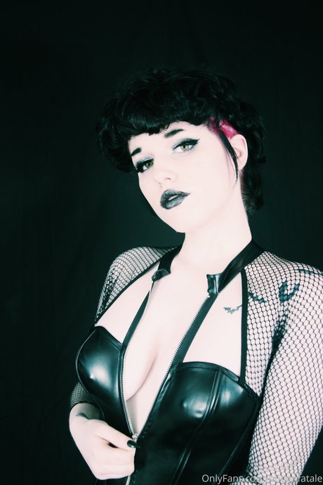 Phoenfatale kostenlose exklusive bilder