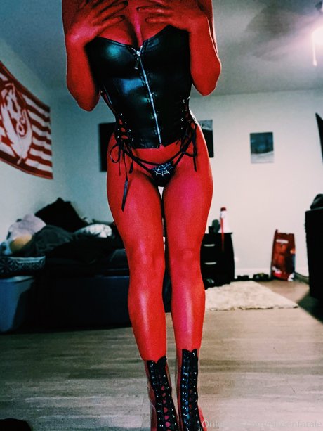 Phoenfatale hd nackten bild