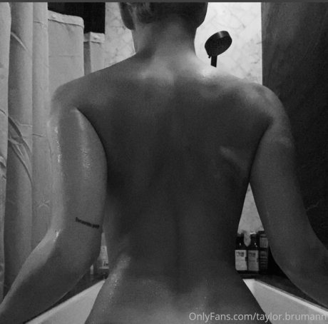 asiatische schwule onlyfans freie beste fotos