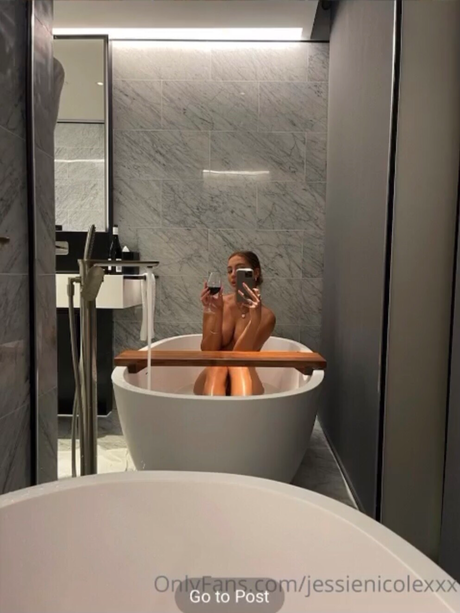 Jessie Nicole__jessie nicole porno kunst bild