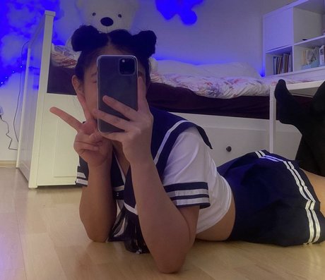 kikipearl kostenlose heiße bild