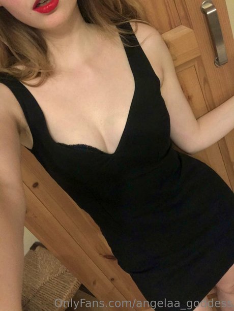 Angela Goddess nackt kunst galerie