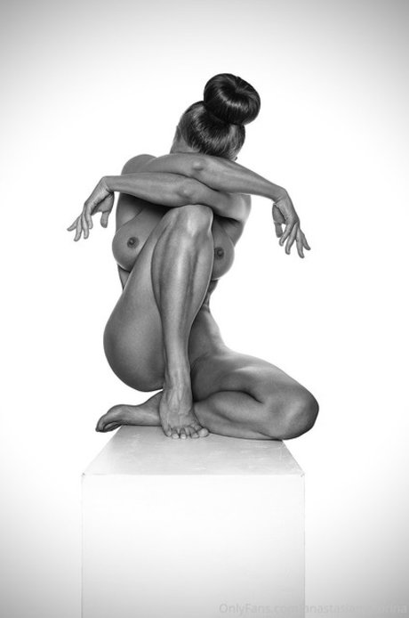 Anastasia Motorina kostenlose perfekte galerien