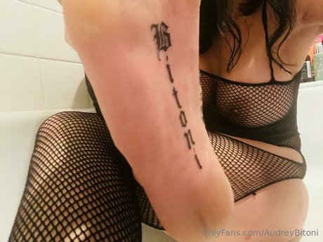 Audrey Bitoni beste porno galerien