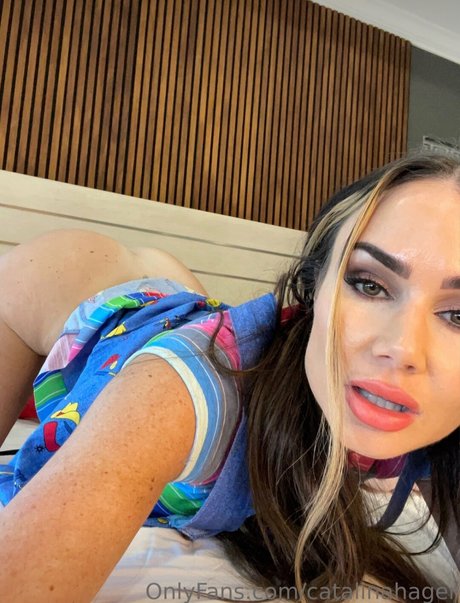 Catalina Hager model kostenlose archiv