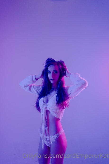 Kat ONLINE NOW schöne nackte bilder