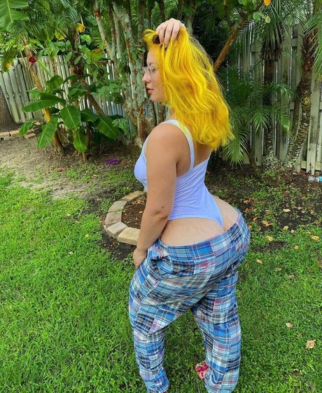 Woe Alexandra porno beste foto