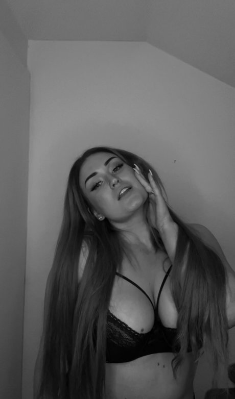 Scream Queen schauspielerin erwachsene archiv