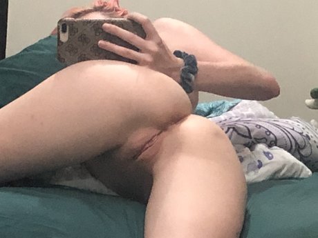 lila shayxx kunst nackt foto