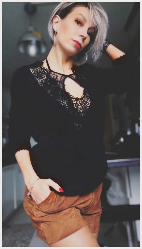 mollige kätzchen-onlyfans porno erotische galerie