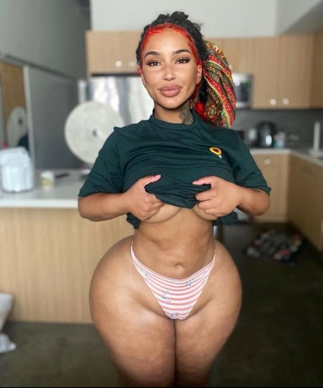 Raychiel beste sexy galerie