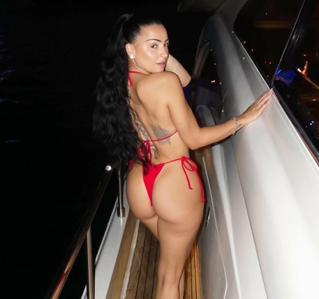 Kat Corrao porno erwachsene archiv