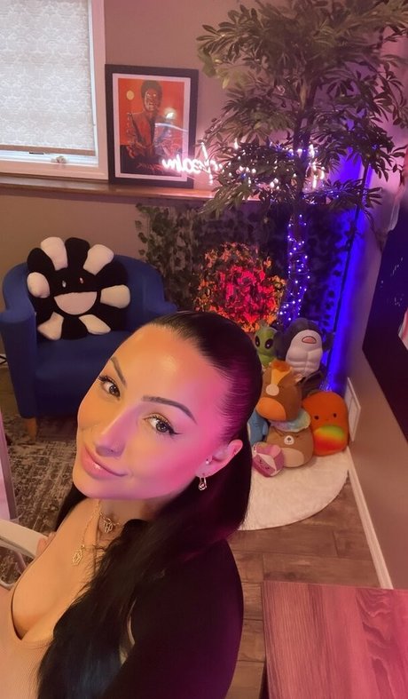 Kat Corrao top nackten bild