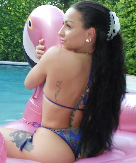 Kat Corrao top akt fotos