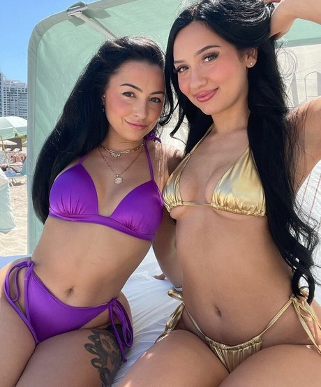 Kat Corrao heiße freie bilder