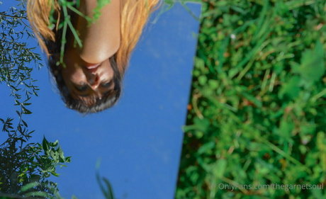 thegarnetsoul erotische galerie