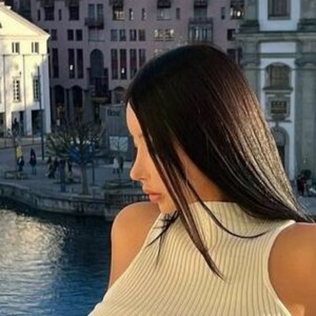 Baek Si Young schöne nackten archiv