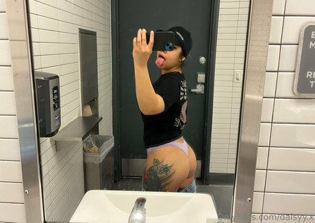 Daisyy x hd exklusive bilder