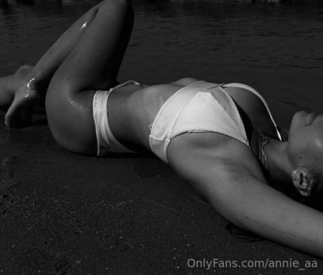 annie aa xxx exklusive galerien