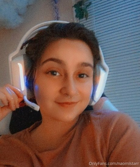 naomistarr nackt xxx archiv