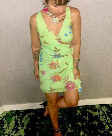 gothic-teen-onlyfans erotische pornografische galerie