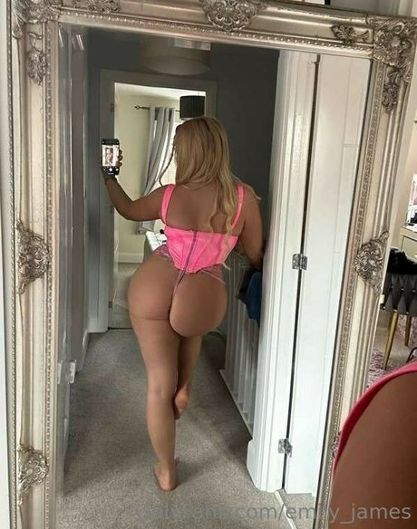 Emily jones Profilbild