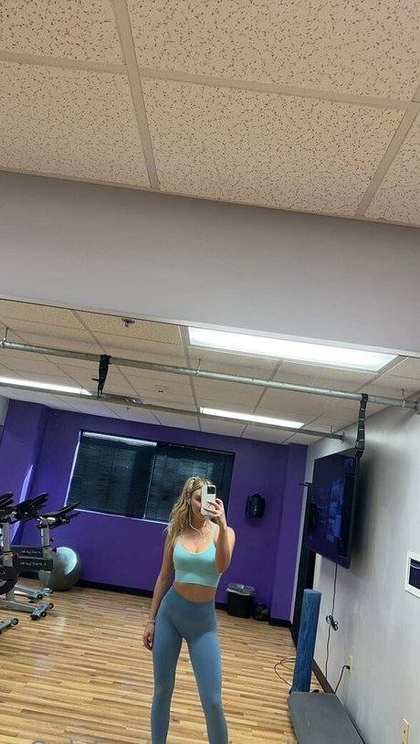 noelleeexoxo pornostar erwachsene foto