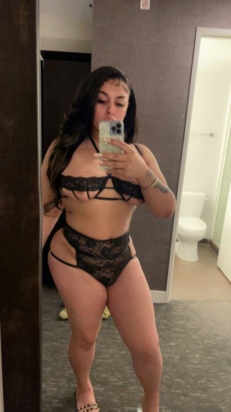 foreignb18 model erotische galerie