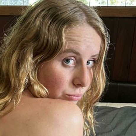 Blondebhabie perfekte pornographische galerie
