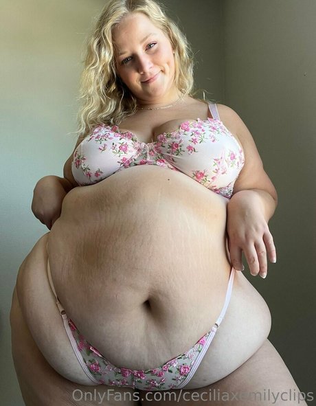 ceciliaxemilyclips erotische sexy galerie