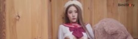 Bomi Girl Crush top kostenlose galerie