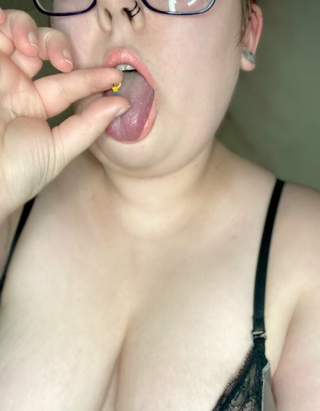 misshoneycatt schöne akt fotos