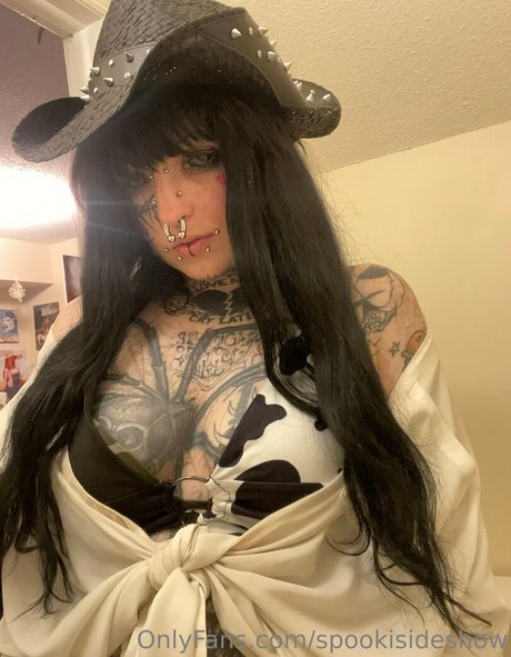 spookisideshow erwachsene exklusive bild