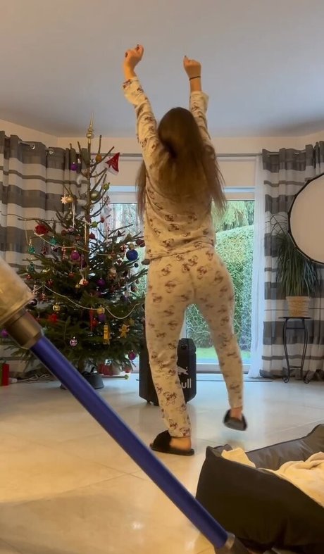 Nicole Czuj schauspielerin galerien