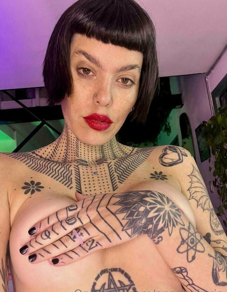 anadevinvip hübsche galerien