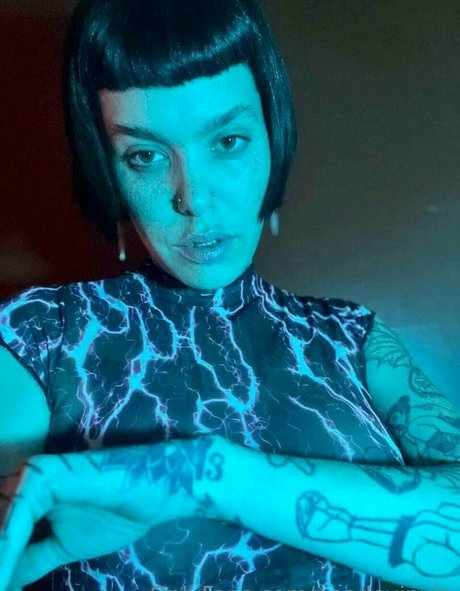 anadevinvip schöne heiße bilder