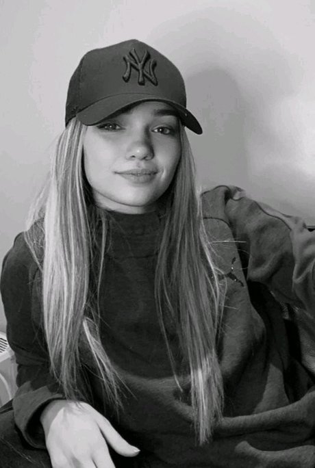 Sassyt33n exklusive perfekte archiv